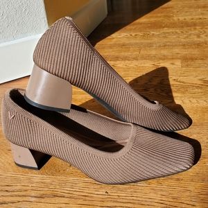 Vivaia Melody square toe heels